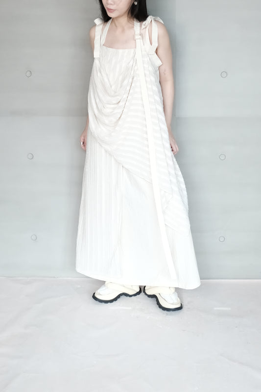 asymmetric striped halter dress（11月寄出)