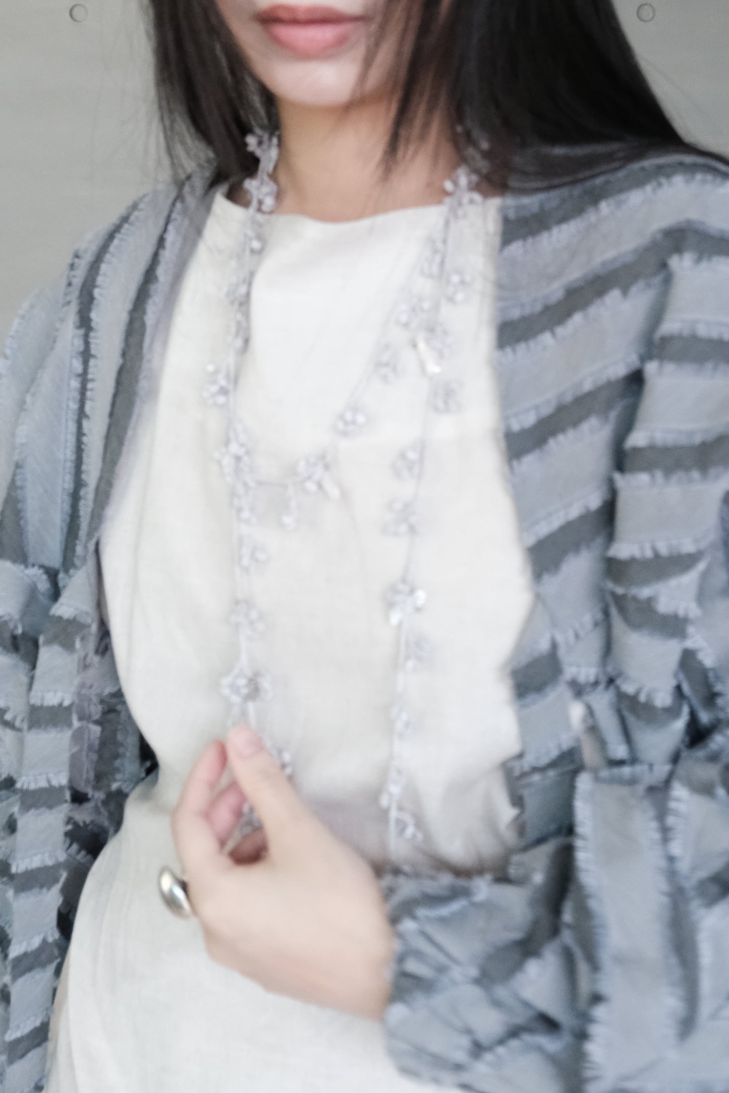 paneled constructed with stripe-jacquard jacket - grey （in-stock)