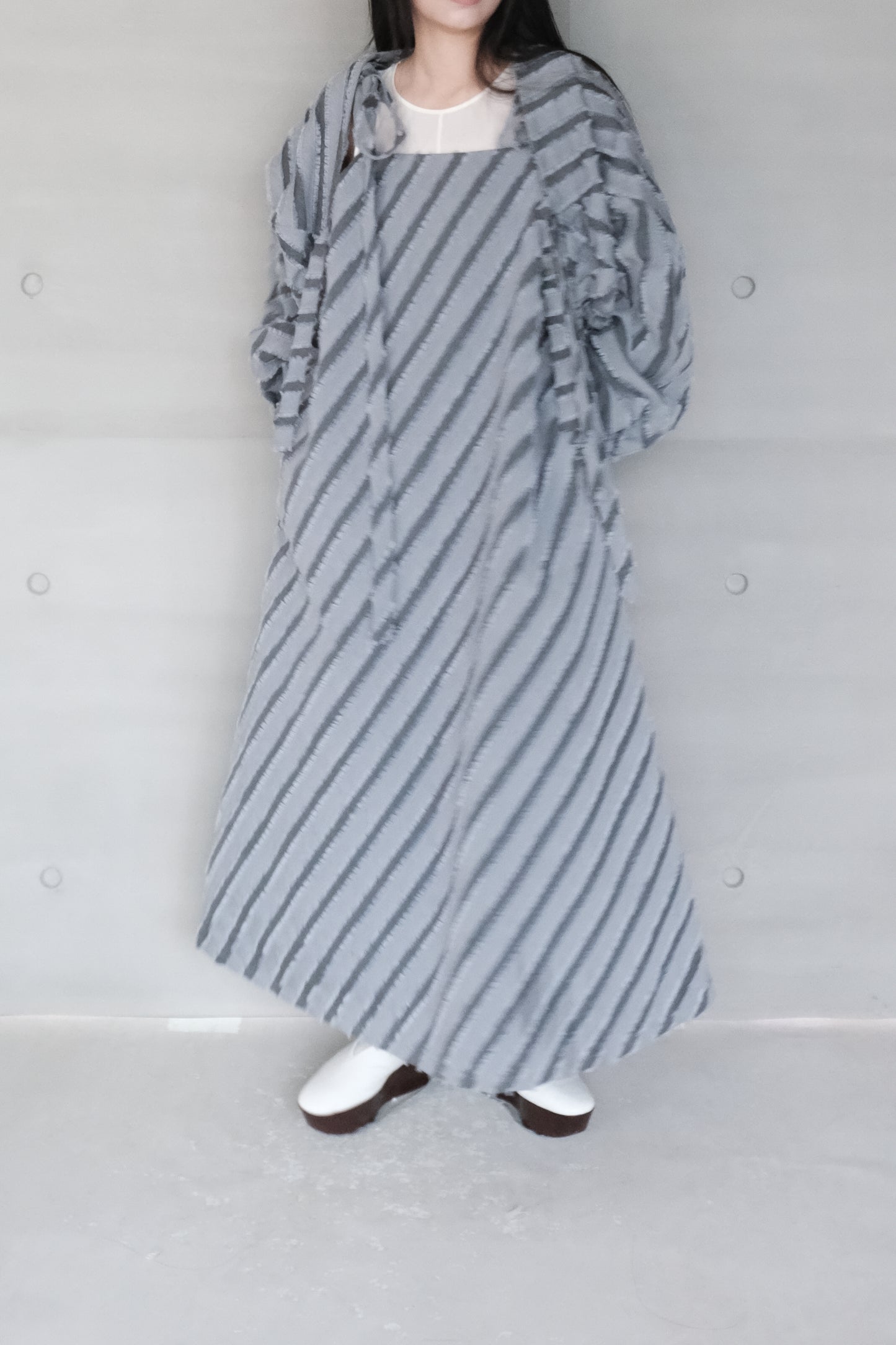 stripe-jacquard grey dress（pre-order)