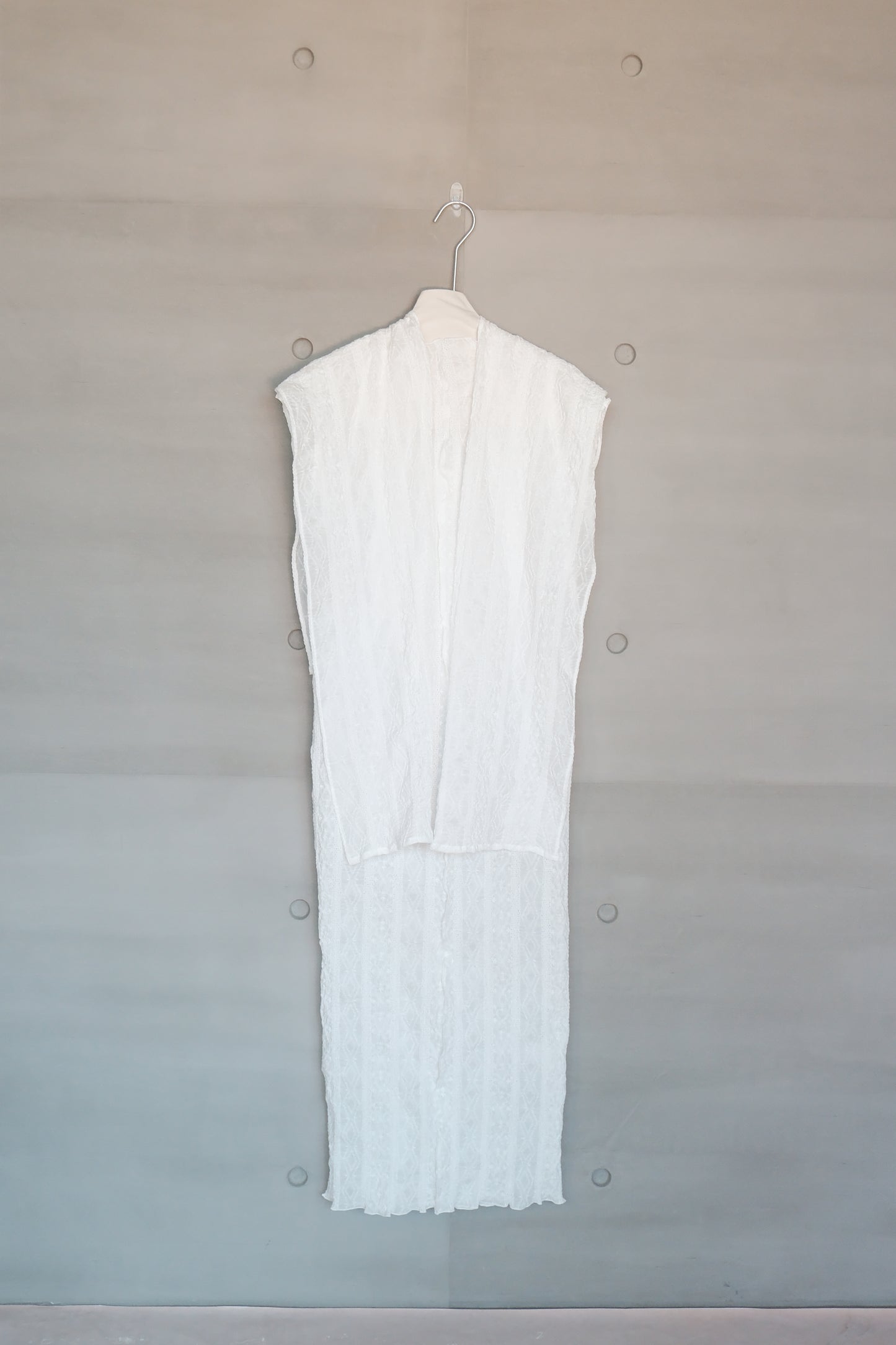 textured knit long vest dress （pre-order)