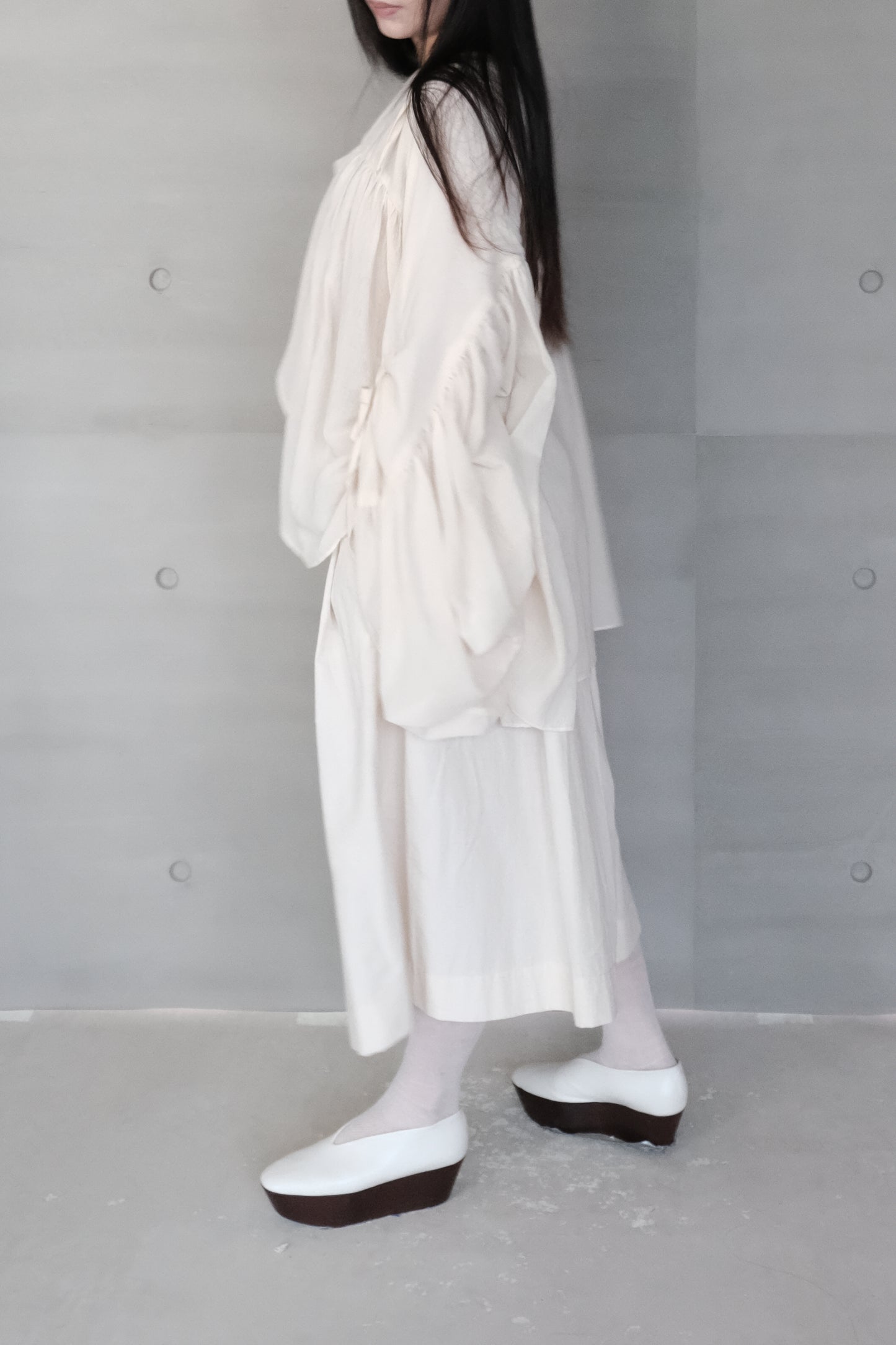 cropped linen-cotton wide pants - beige (pre-order)