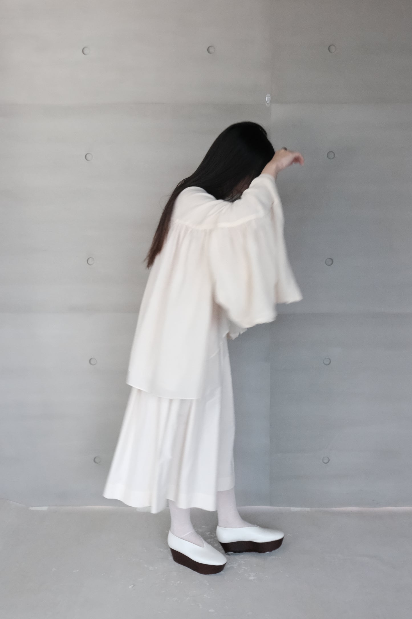 cropped linen-cotton wide pants - beige (pre-order)