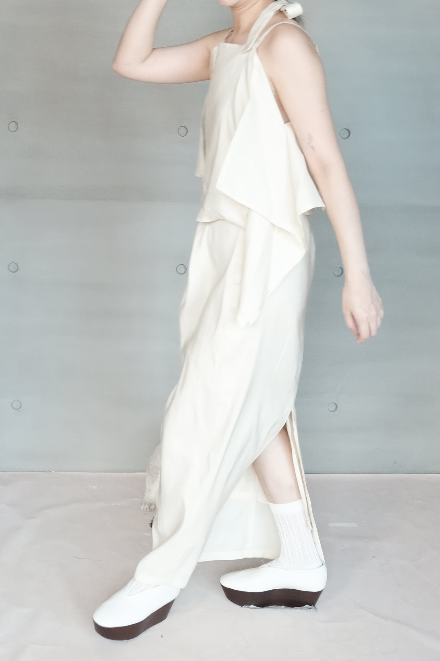 square-cut tie-strap top