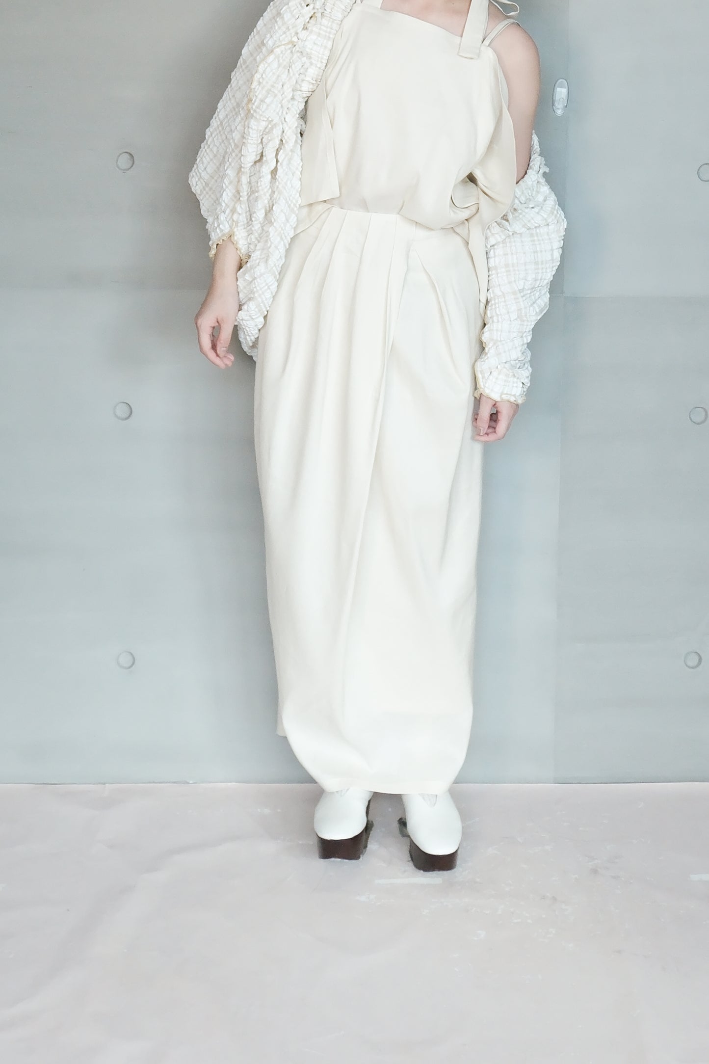 square-cut tie-strap top
