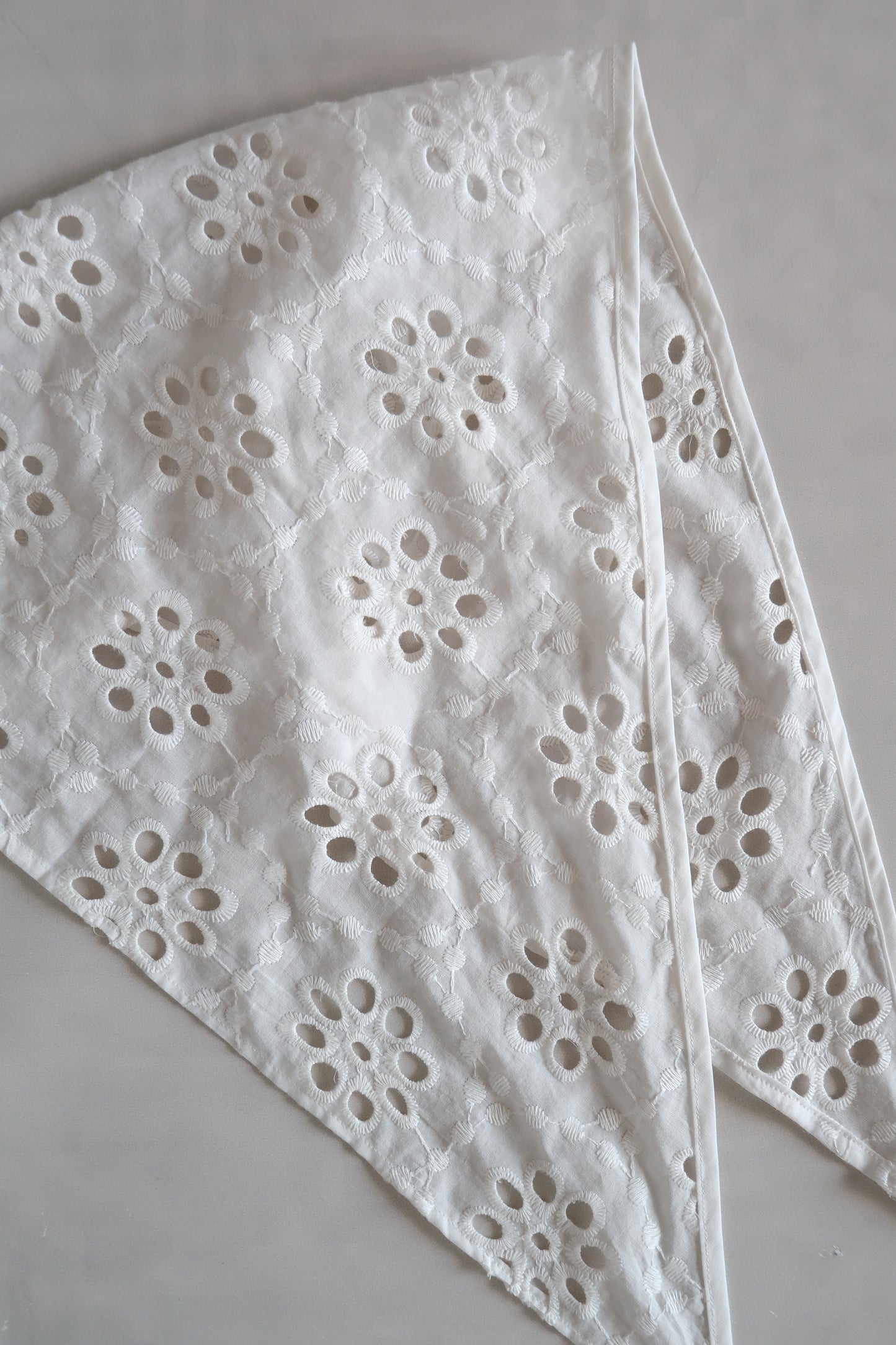 lace jacquard multi-way triangle scarf