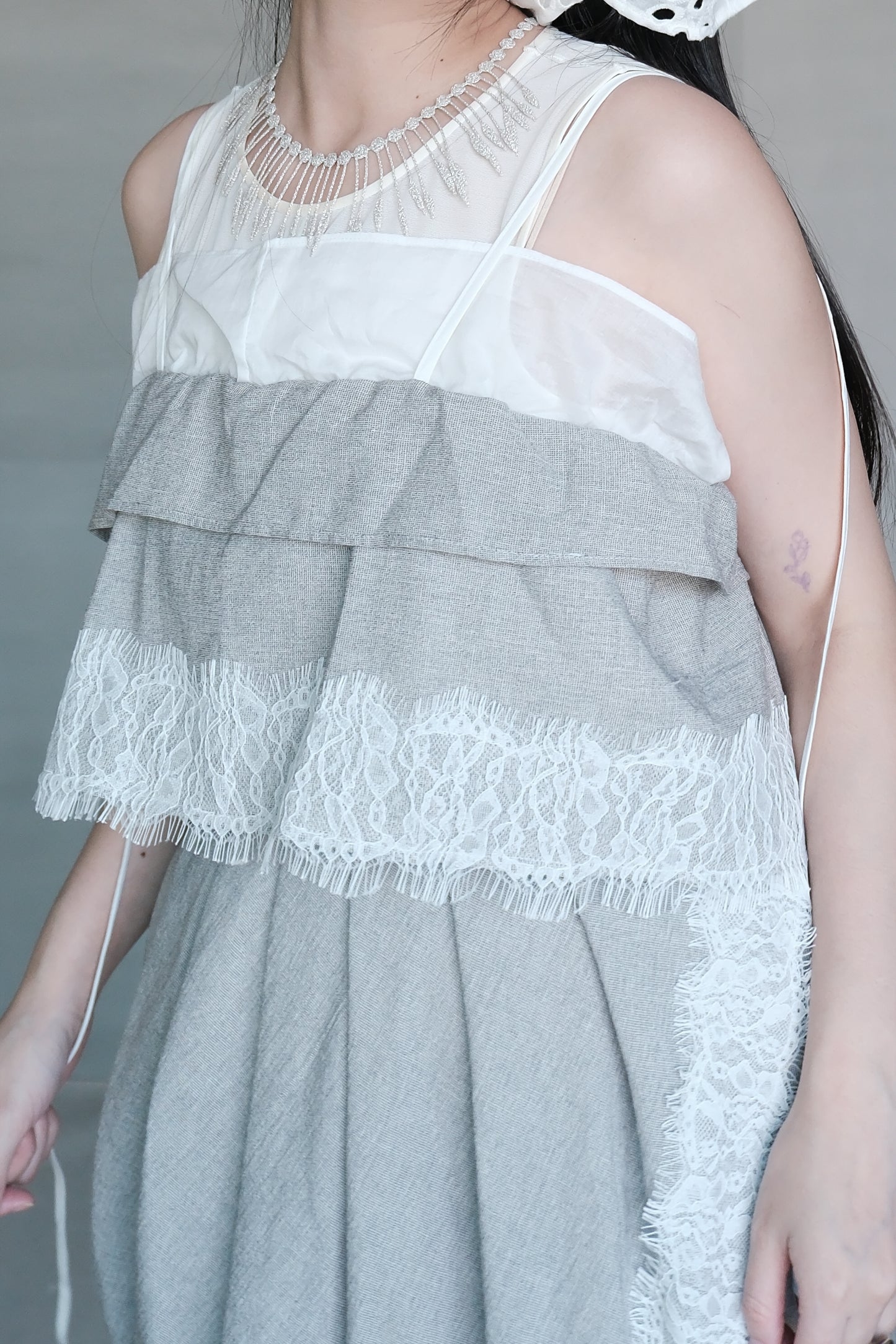 asymmetrical apron skirt with lace trims (pre-order)