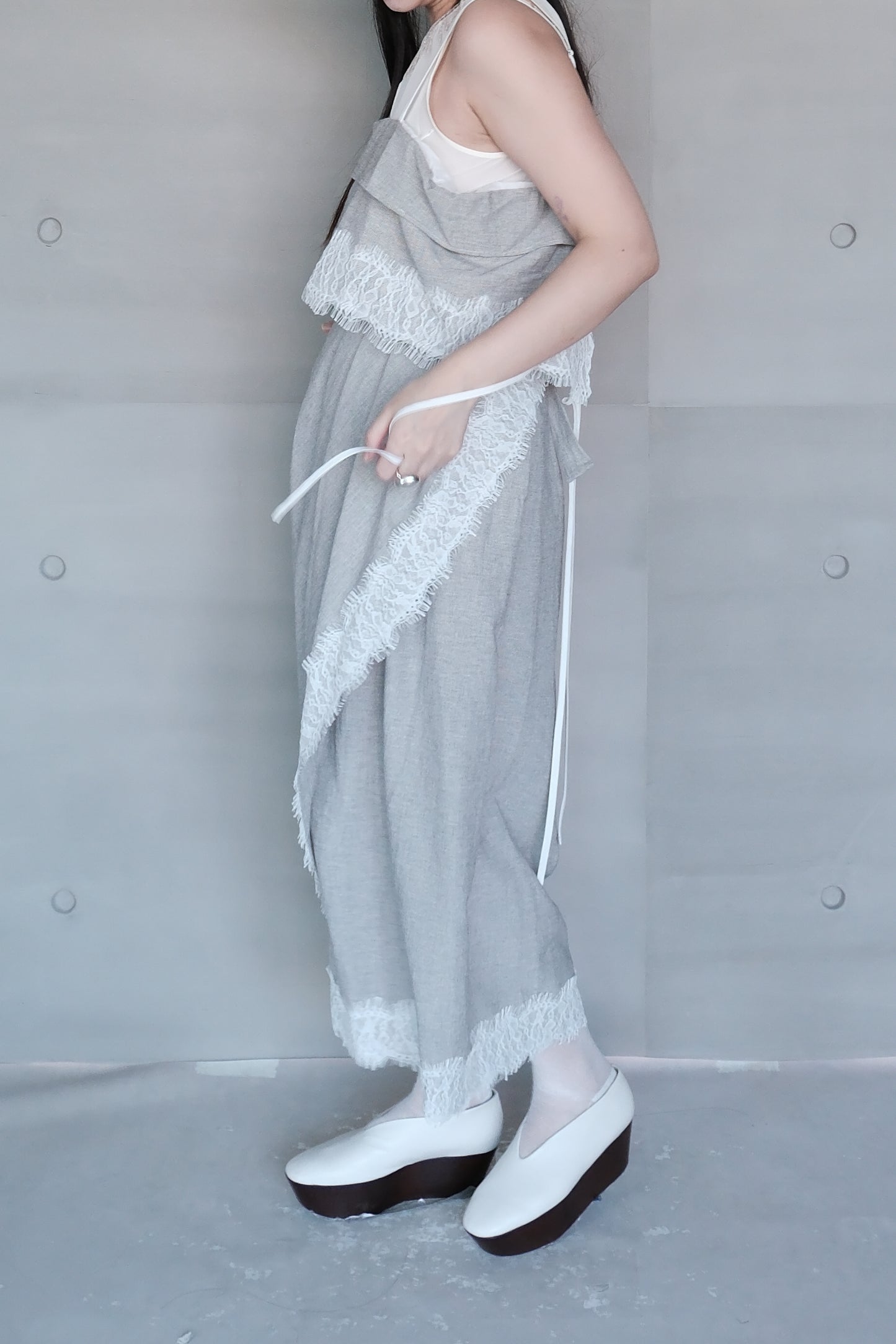 asymmetrical apron skirt with lace trims (pre-order)