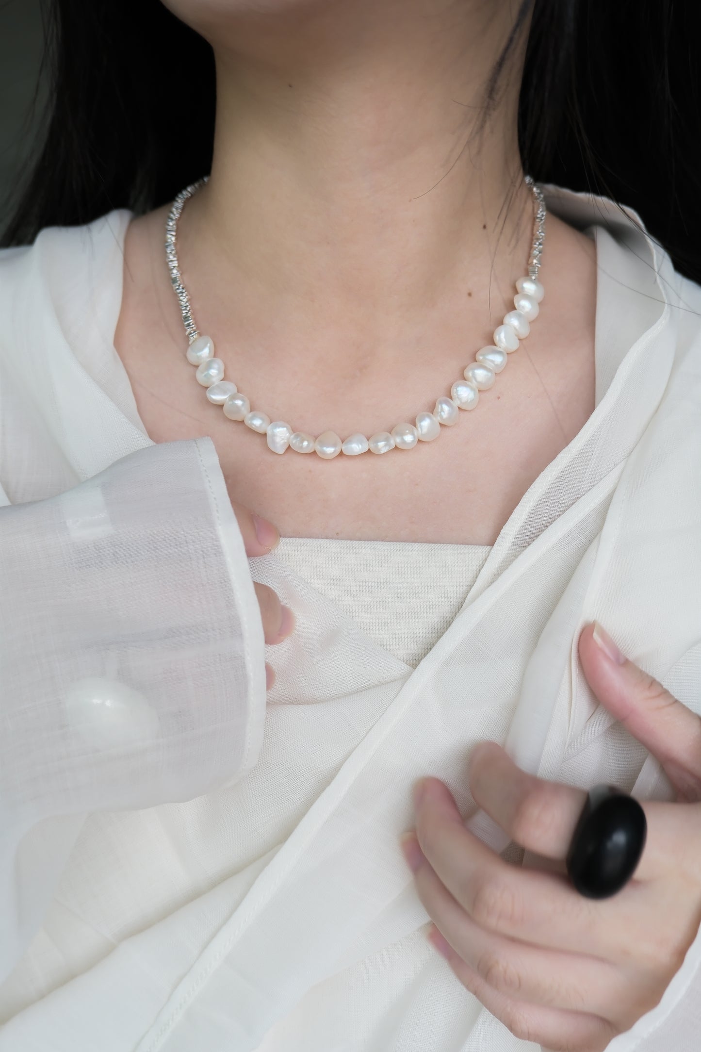 pearl with silver beads necklace