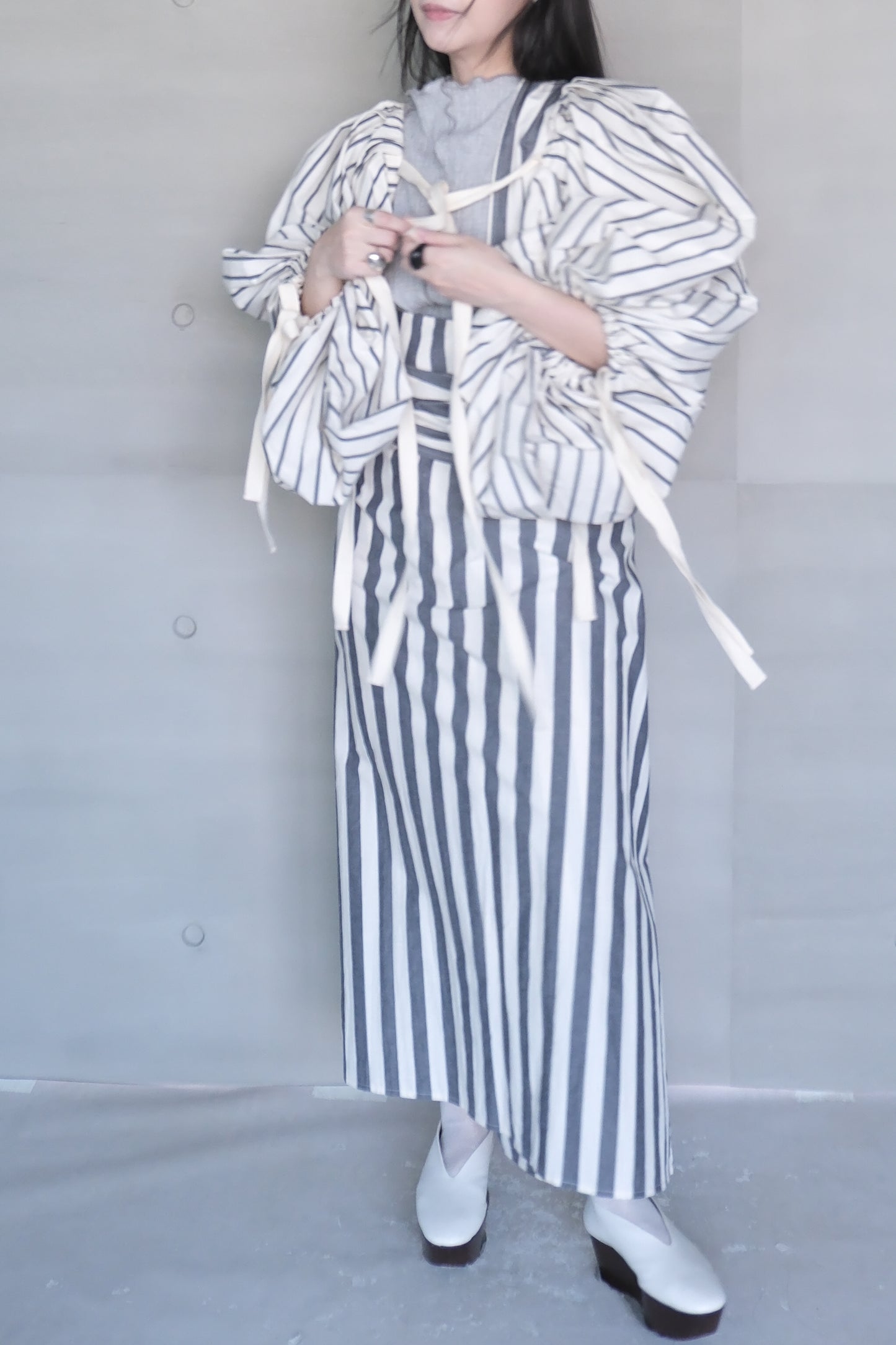 one shoulder linen-cotton wrapped skirt （in-stock)