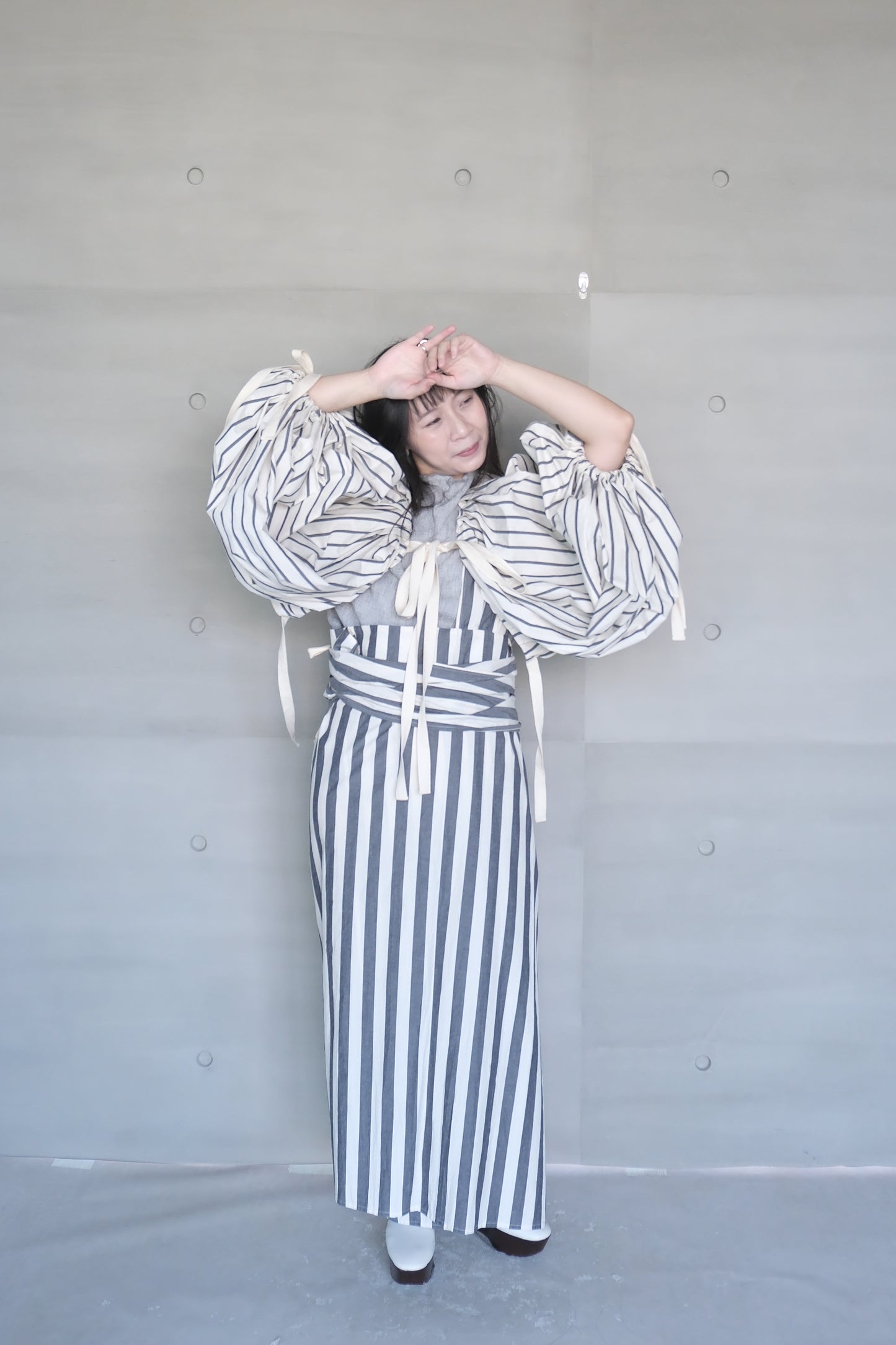 one shoulder linen-cotton wrapped skirt （in-stock)