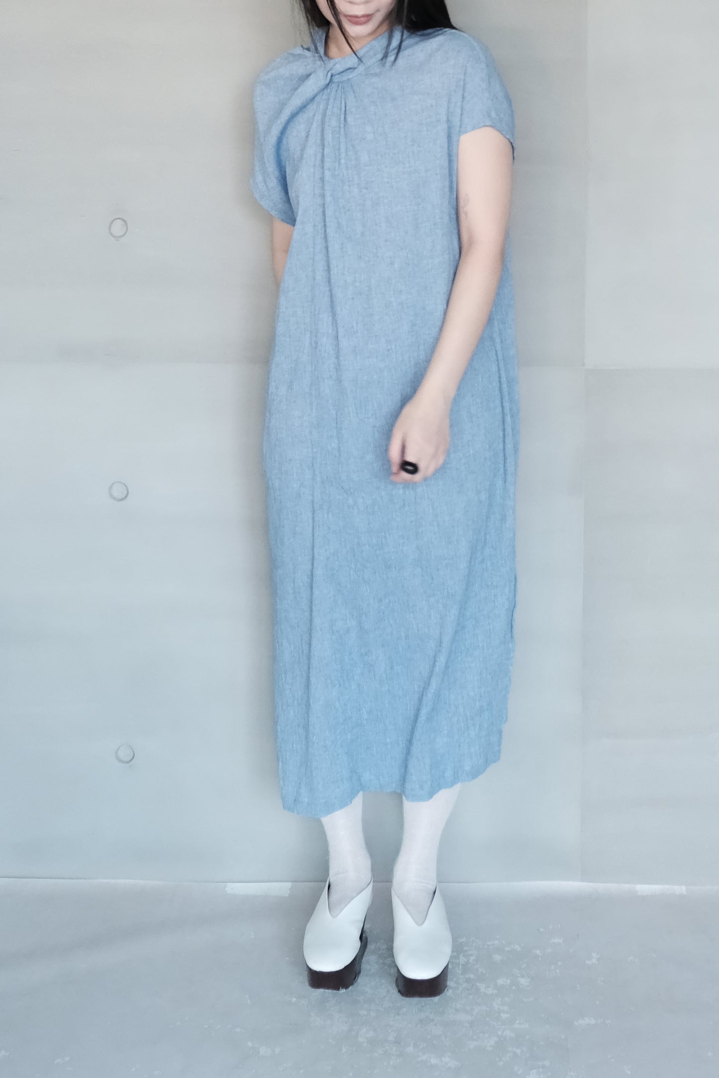 twisted-knot neckline dress - blue (pre-order)