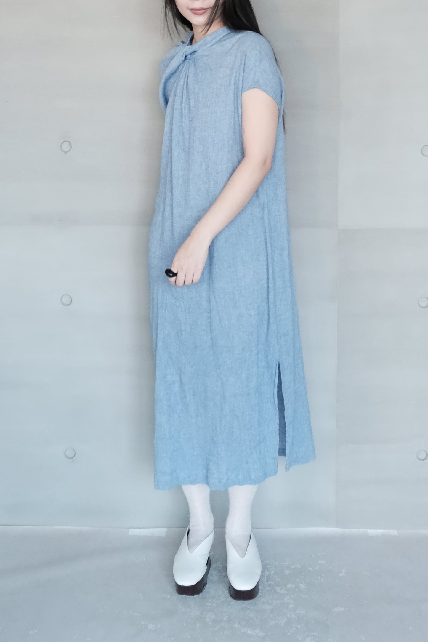twisted-knot neckline dress - blue (pre-order)