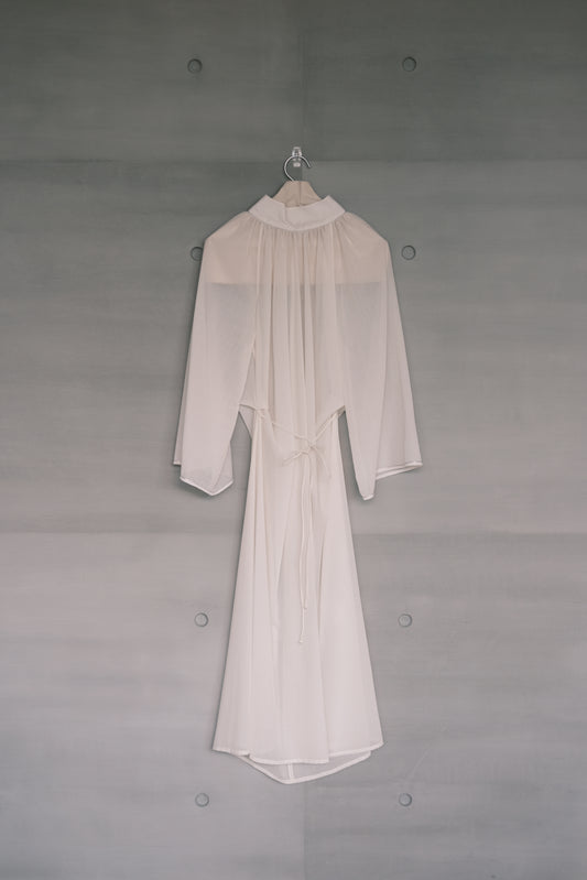 wide sleeves gathered dress- ivory (in-stock)
