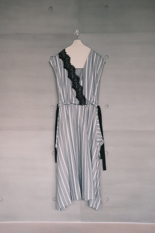 striped square-dress with black lace （pre-order)