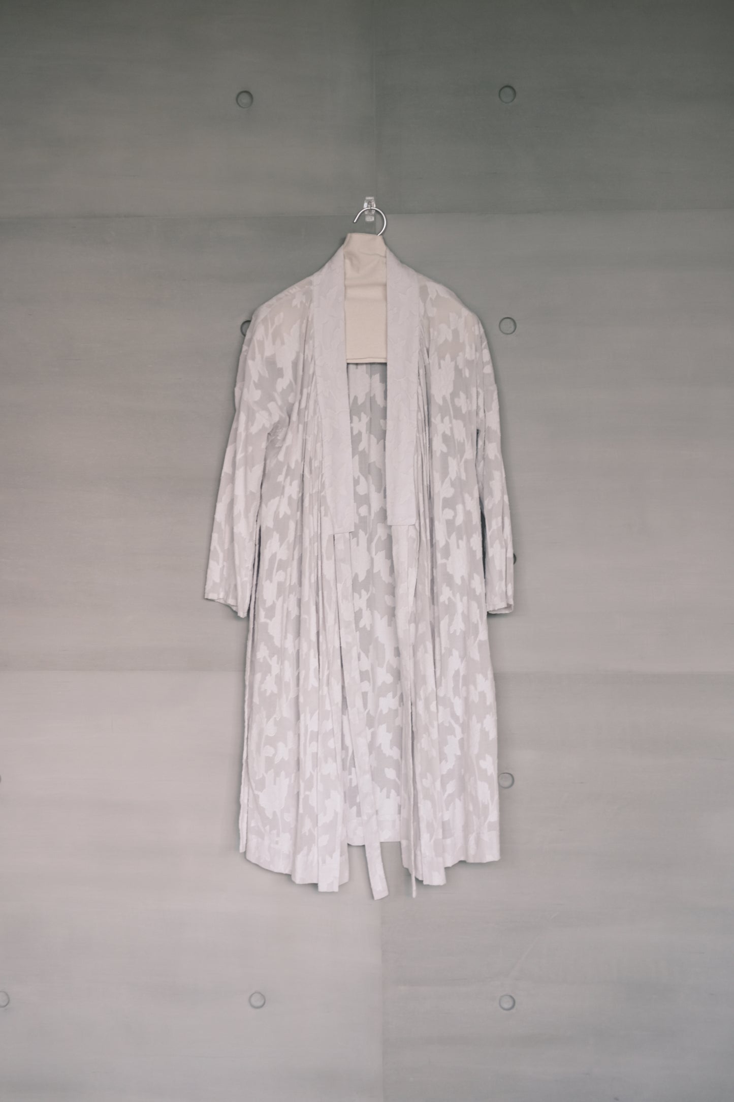 sheer mandarin jacquard long-fit coat (in-stock)