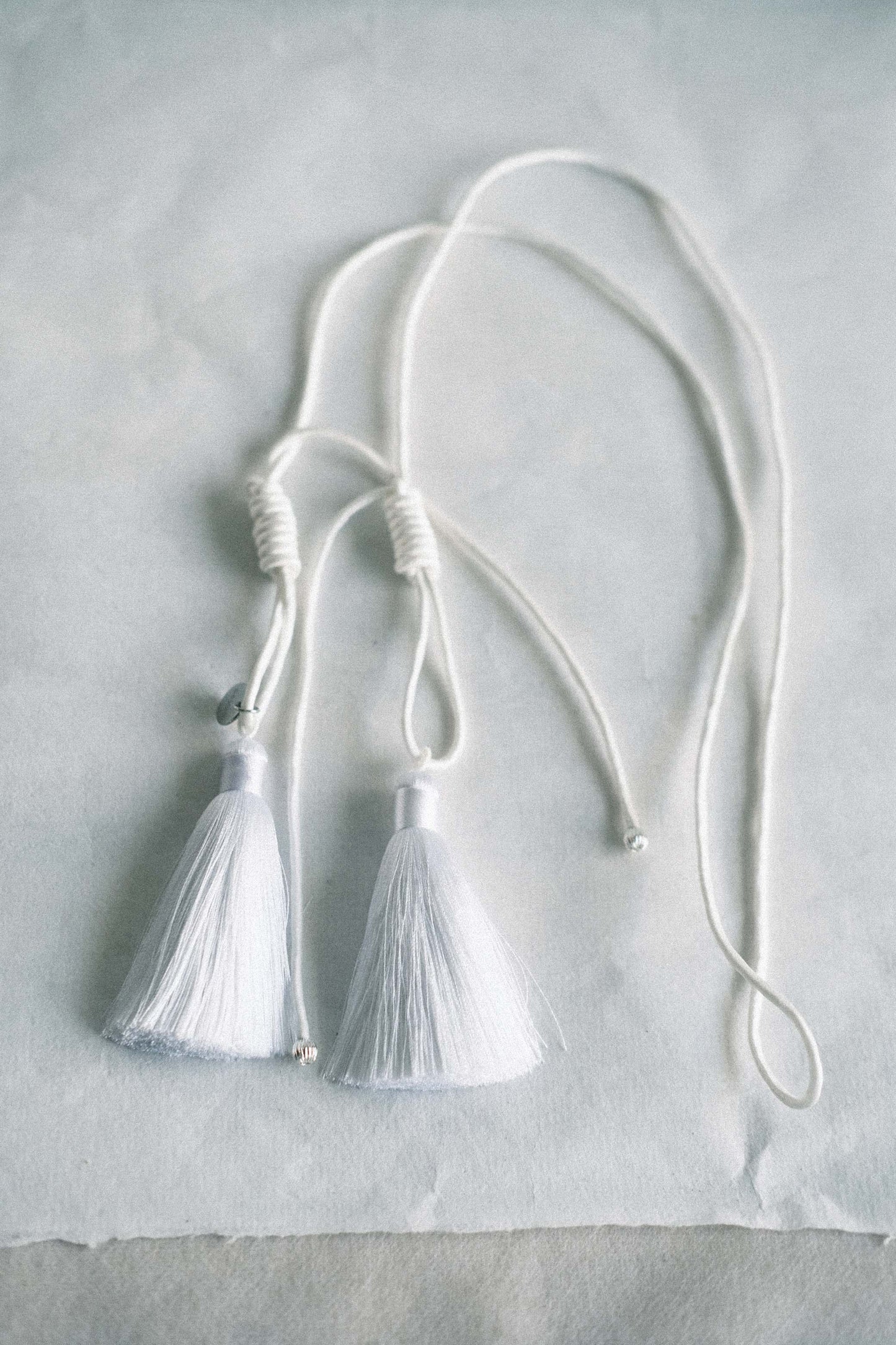 tassel self-tie rope - white