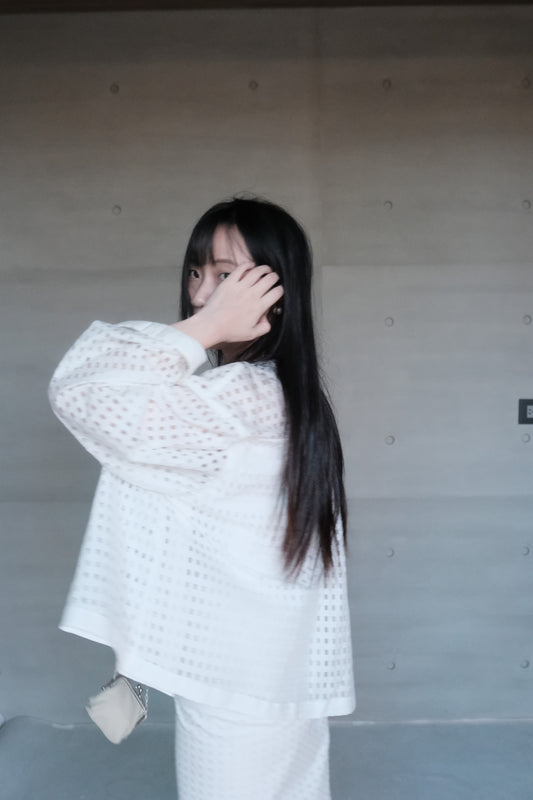 subtle checked lightweight cover (pre-order)