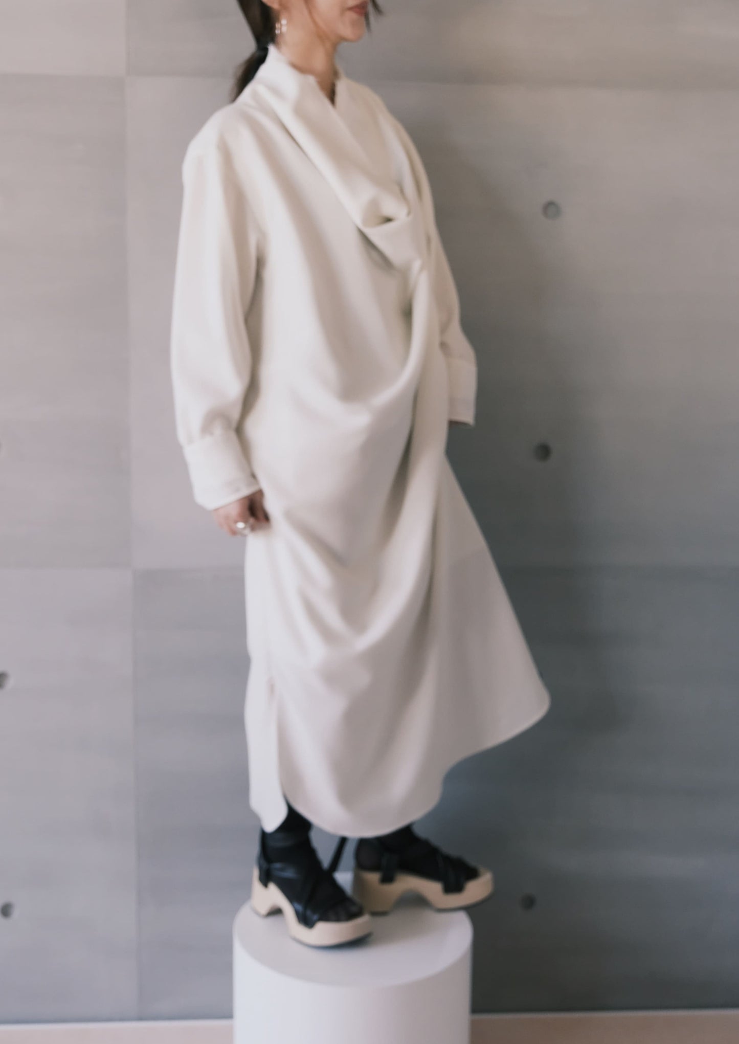 oversize draped-neckline long sleeves dress (in-stock)