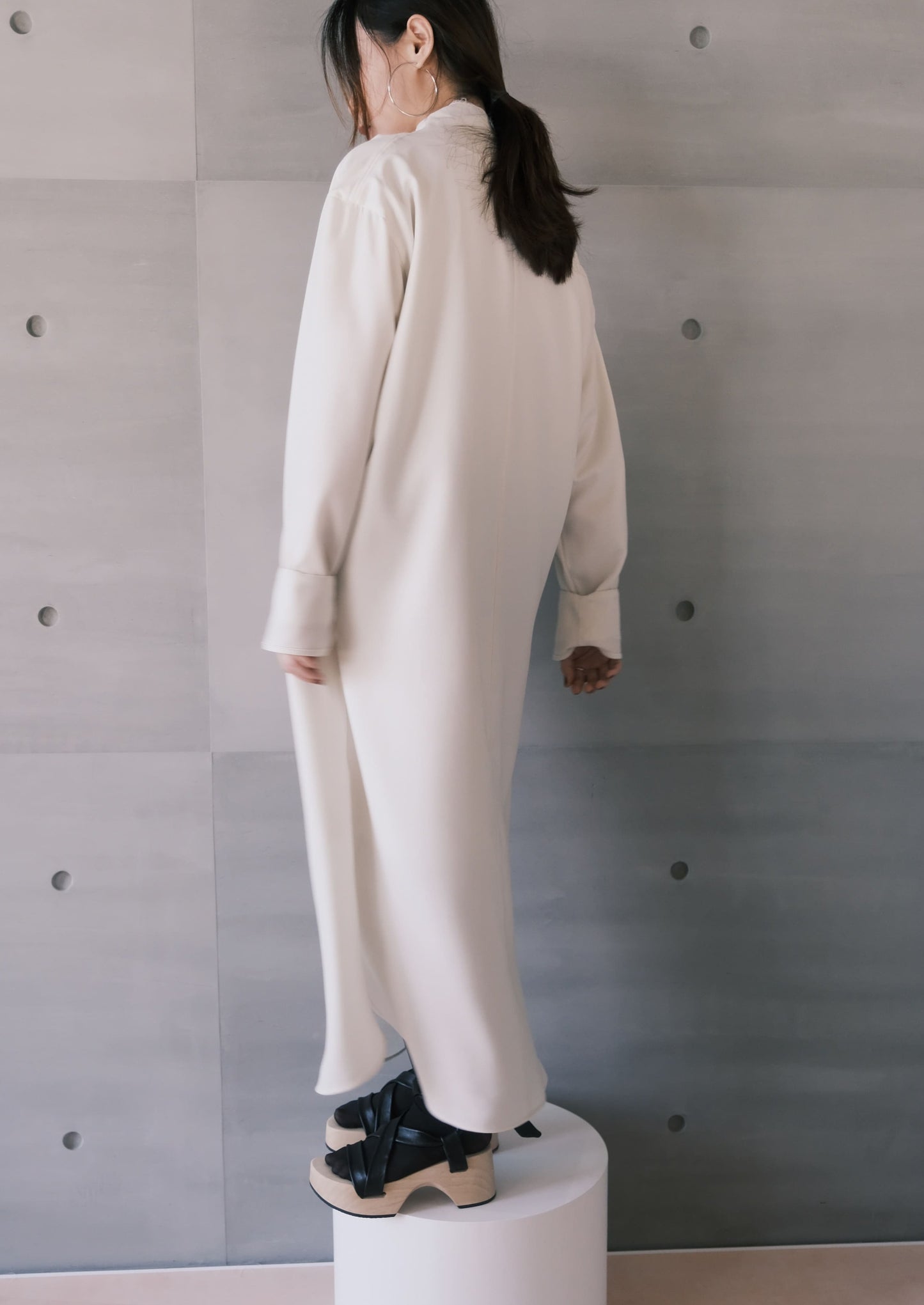 oversize draped-neckline long sleeves dress (in-stock)