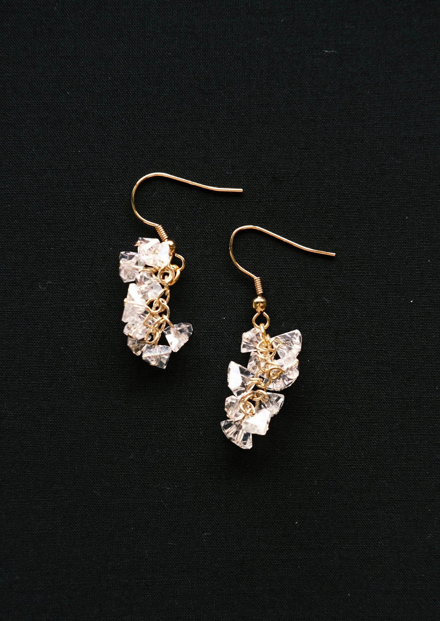 gold cristal earring 001 (single)