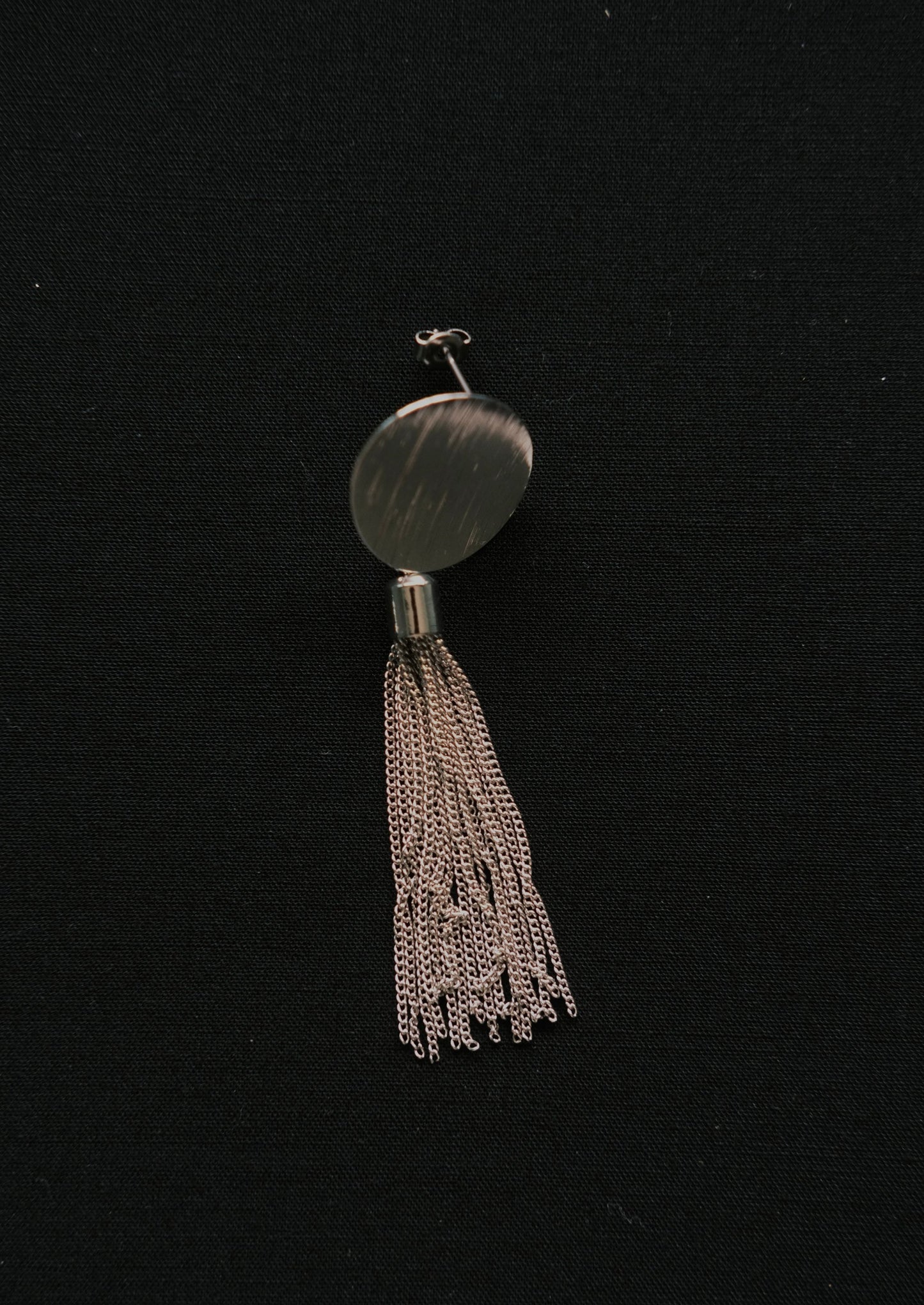 tassel earring 001 (single)