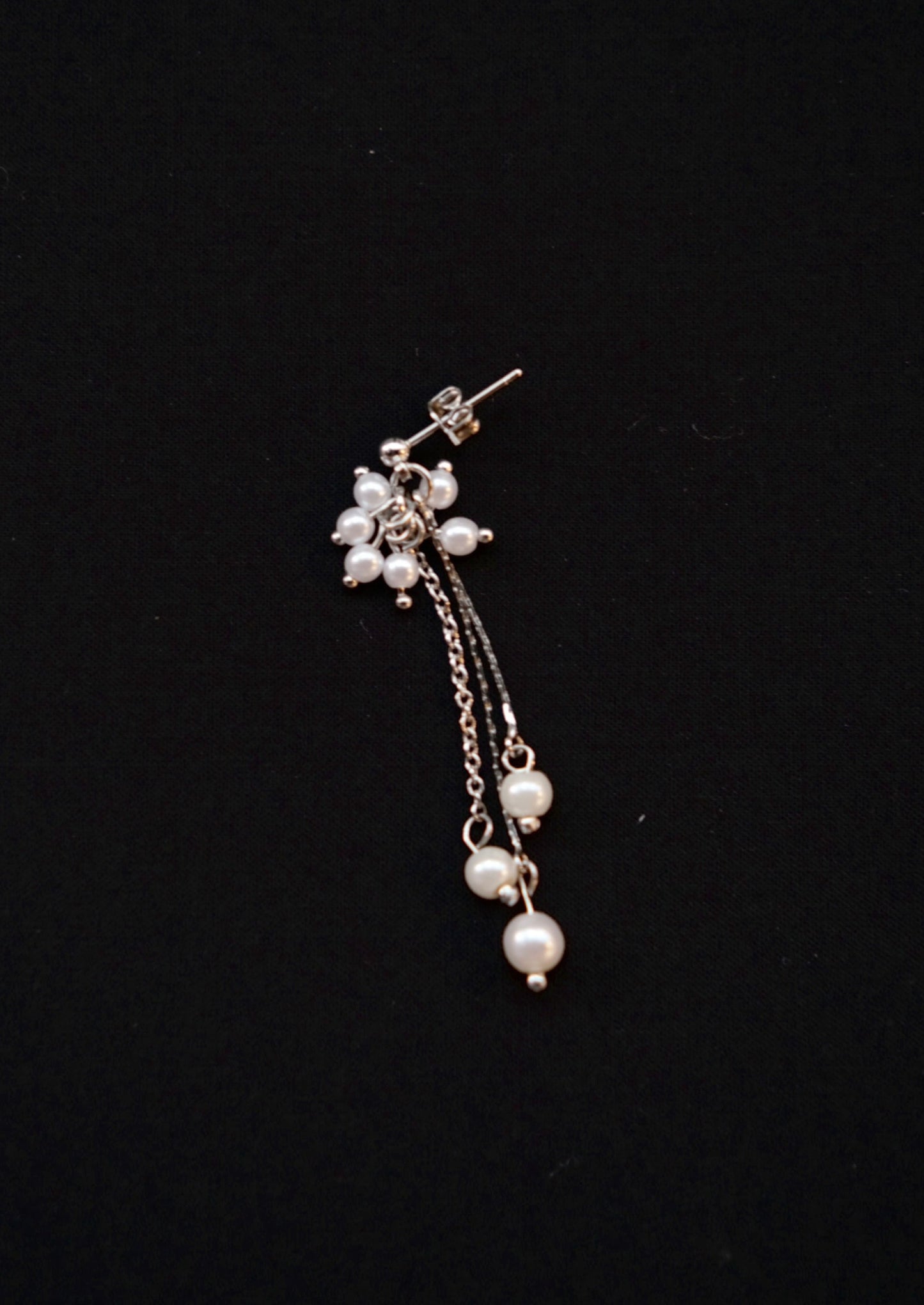 pearl earring 006 (single)